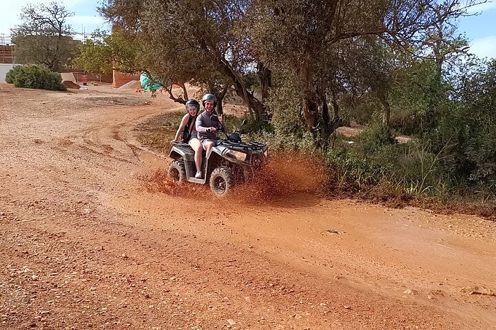 Albufeira 1,5 horas Tour todoterreno Tour de aventura en quad