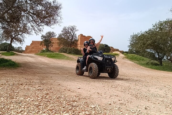 Albufeira 1,5 horas Tour todoterreno Tour de aventura en quad