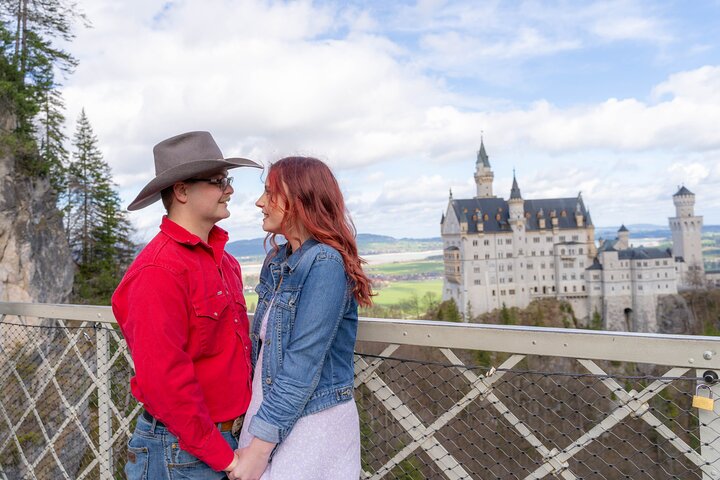 Sesión de fotos de pareja, boda y retratos en el Castillo de Neuschwanstein