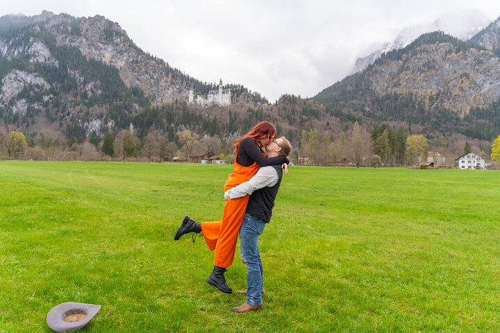 Sesión de fotos de pareja, boda y retratos en el Castillo de Neuschwanstein