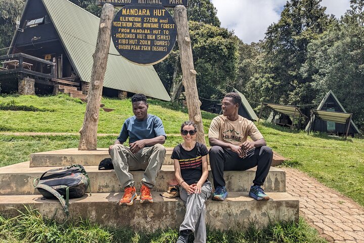 La mejor caminata de 1 día por el Kilimanjaro Machame con Kilinge Adventure