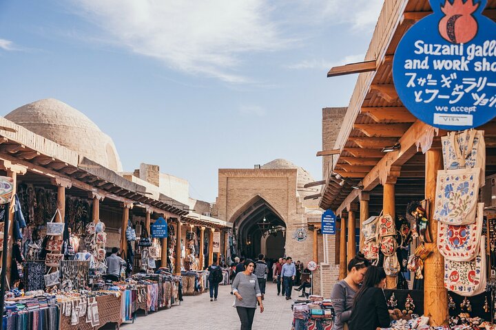 Bukhara Old Town Begeleide Tour met 16 iconische haltes