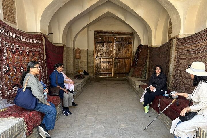 Bukhara Old Town Begeleide Tour met 16 iconische haltes