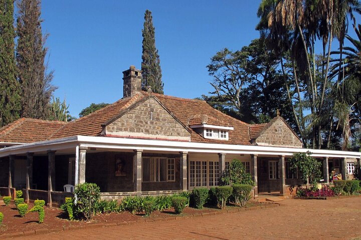 Giraffe Center, Karen Blixen, Kralen en Bomas Culturele Dansen