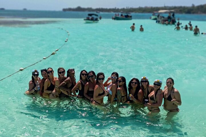 Tour marino privato: scoprire i 7 colori del mare di San Andres