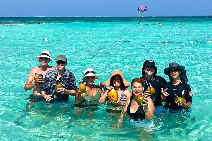 Tour marino privato: scoprire i 7 colori del mare di San Andres
