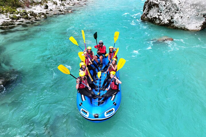 Soča River White Water Forsränning i Bovec med gratis foton