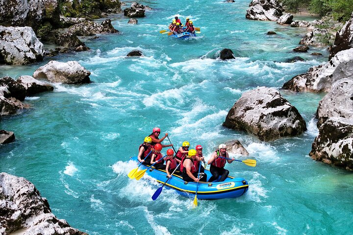 Soča River White Water Forsränning i Bovec med gratis foton