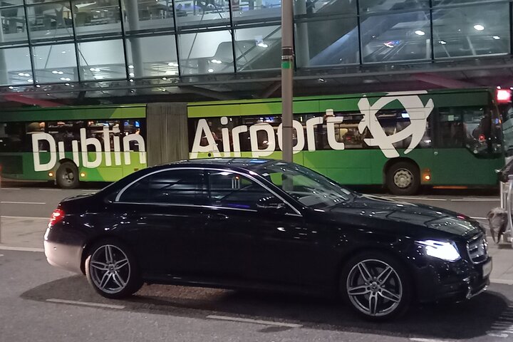 Servicio de coche privado de primera calidad desde Sligo al aeropuerto de Dublín