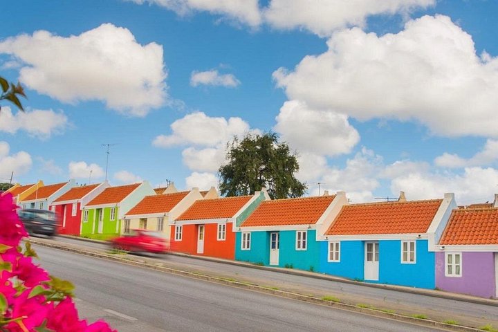 Colori & sapori: Città, Cultura e Autentica Degustazione di Curaçao Blu