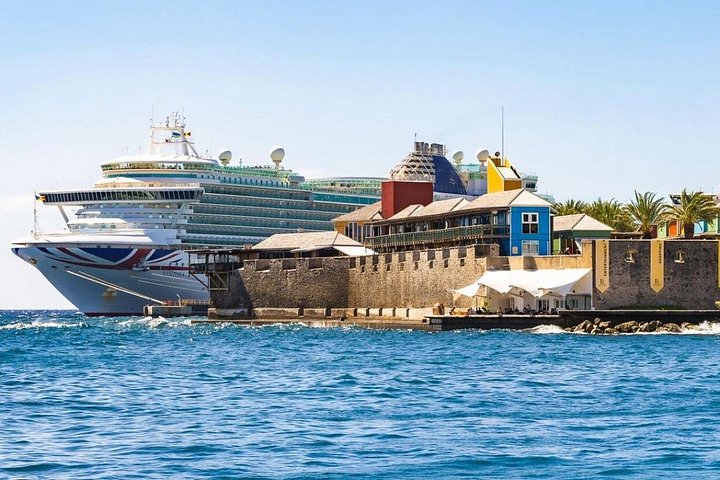 Colori & sapori: Città, Cultura e Autentica Degustazione di Curaçao Blu