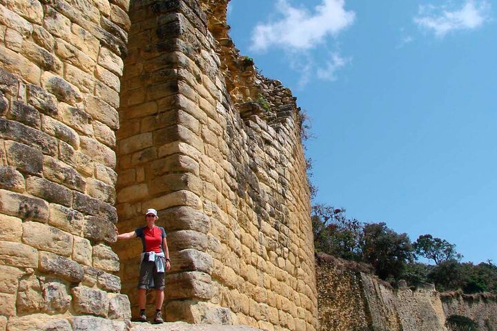 Visite du site archéologique de Kuelap et téléphérique depuis Chachapoyas