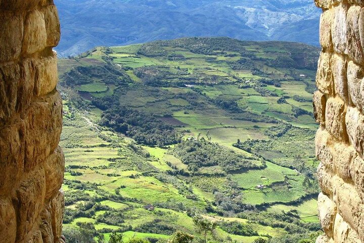 Visite du site archéologique de Kuelap et téléphérique depuis Chachapoyas