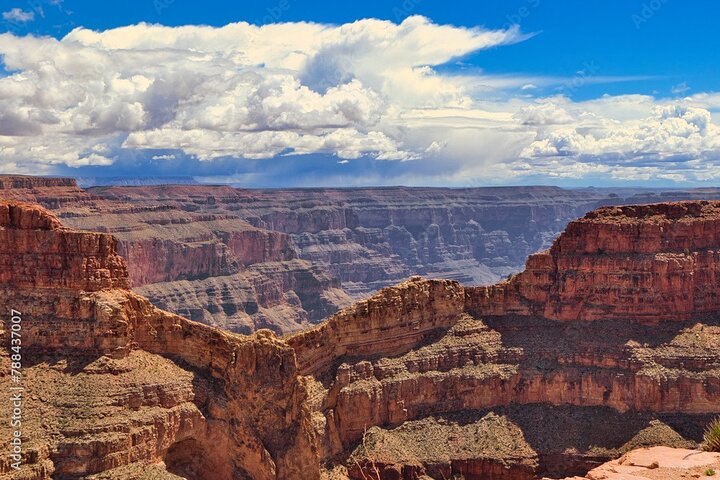 Passeio de Dia em Grupo Pequeno pelo West Skywalk do Grand Canyon a partir de Laughlin, NV