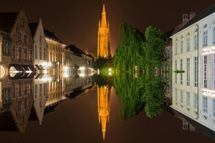 Guidet tur i Brugge med kanal cruise og smaksprøver
