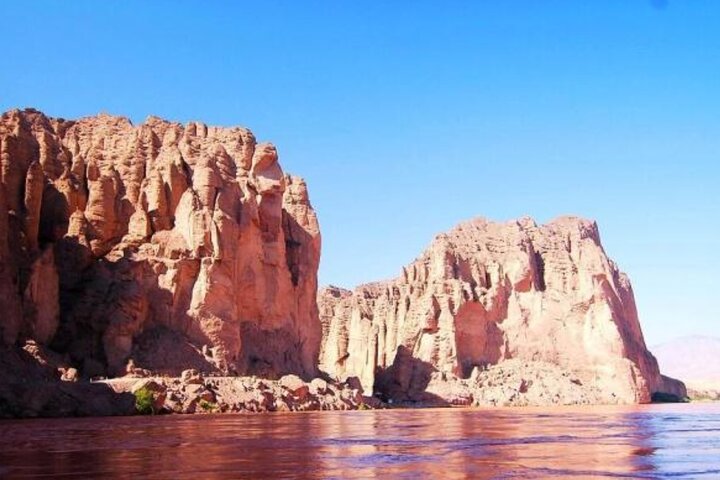 Tour privato di un giorno nella foresta di pietra fluviale gialla di Lanzhou