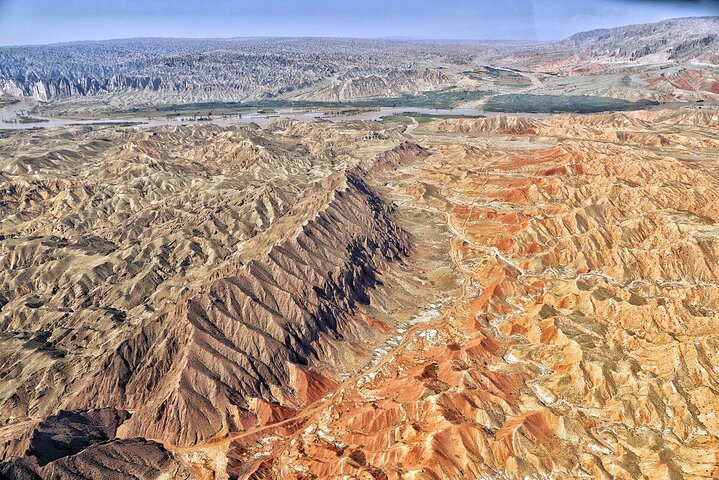 Tour privato di un giorno nella foresta di pietra fluviale gialla di Lanzhou