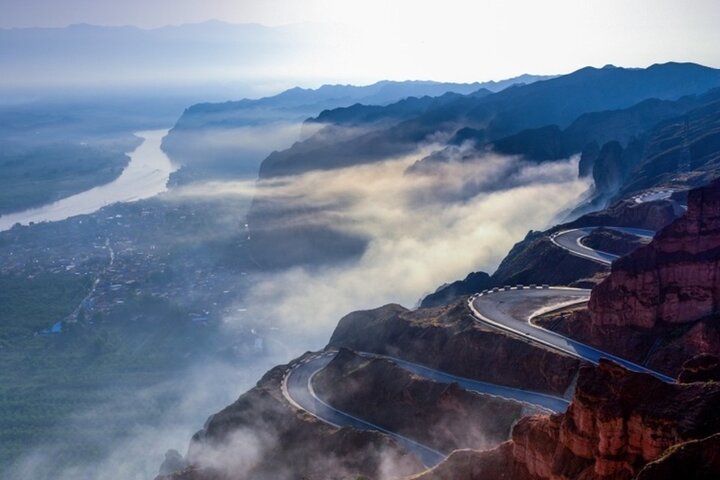 Tour privato di un giorno nella foresta di pietra fluviale gialla di Lanzhou