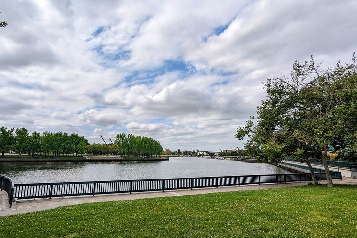 Recorrido a pie y juego de búsqueda del tesoro en Stockton