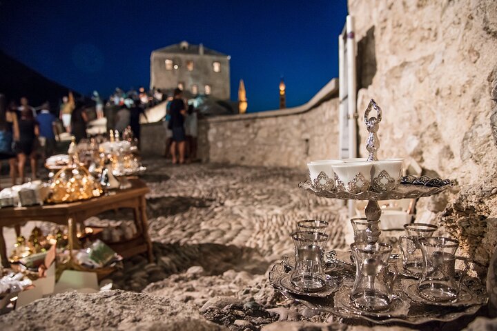 Desde Split/Trogir: tour por Mostar y Medjugorje con cata de vinos