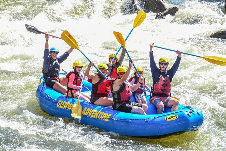 Halvdags Shoshone Rafting i Glenwood Springs
