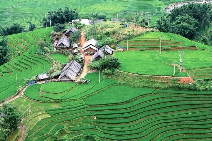 Privétour van een hele dag in Sapa met de auto