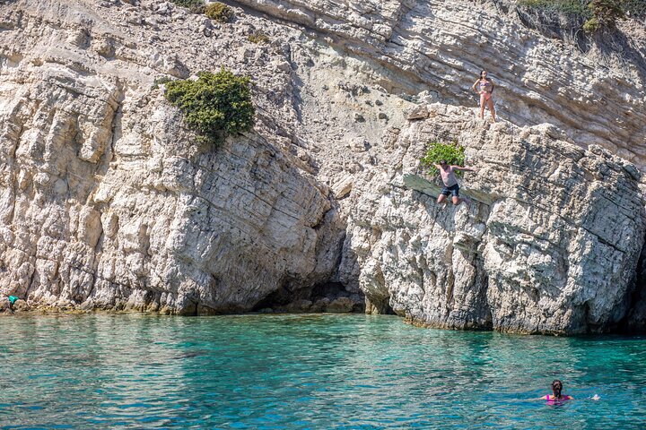 Croisière en bateau d'une journée aux 3 îles avec prise en charge facultative