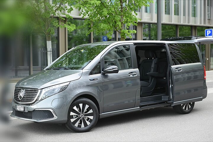 Privater Transfer von Lauterbrunnen zum Flughafen Zürich