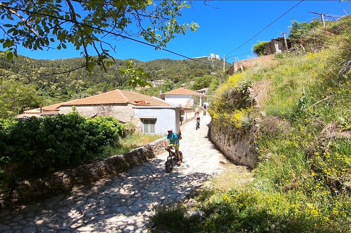 Lefkada: Mountain Gems Elektrisk fett cykeltur och provsmakning