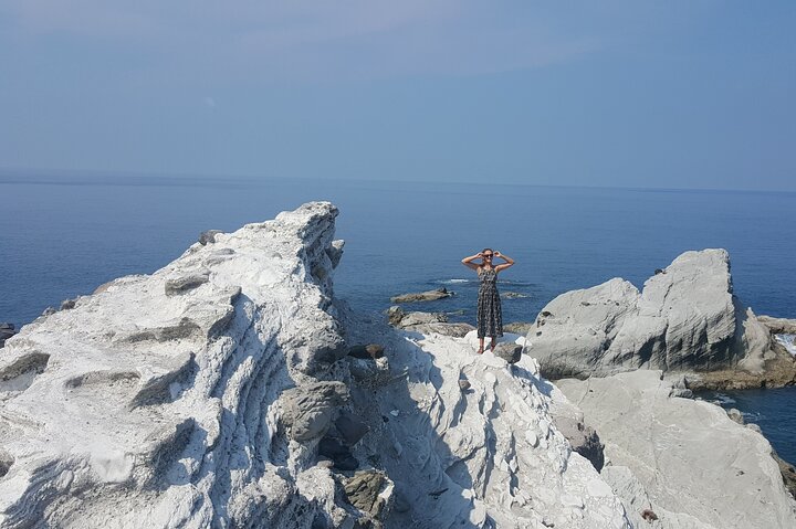Tour Privado por la Costa Este y Caza de Jade – Escapada Costera de Hualien
