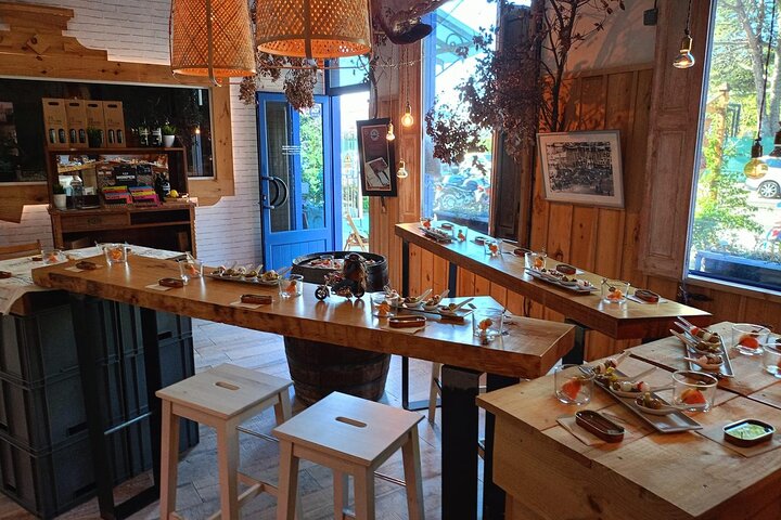 Visita y Experiencia Gastronómica Fábrica de Anchoas de Santoña