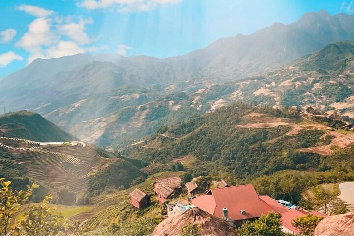 Privétour van een hele dag in Sapa met de auto