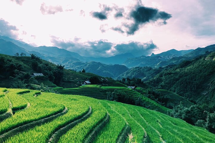 Privétour van een hele dag in Sapa met de auto
