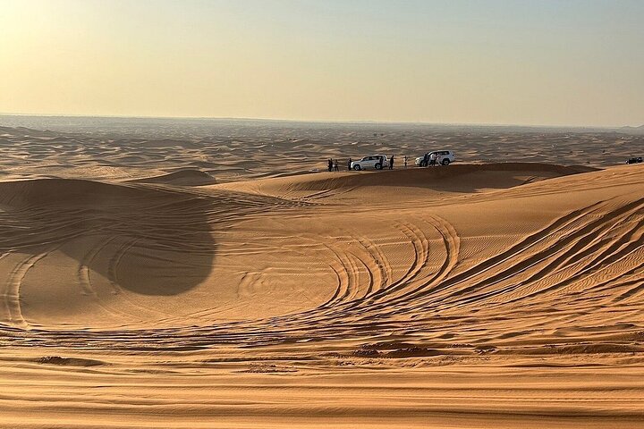 Privé ochtendwoestijnsafari met kameelrijden in Dubai