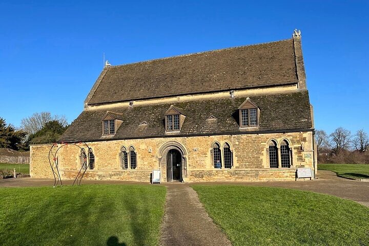 Oakham Private Historische Pub Walking Tour mit kostenlosen Getränken!