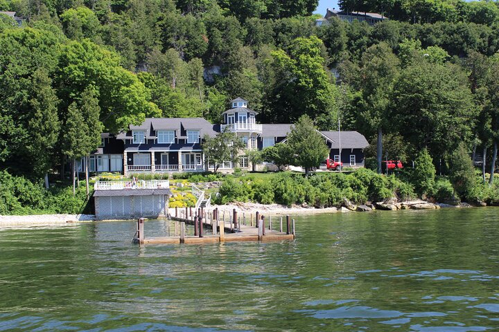 Strawberry Islands Scenic Boat Tour og Historic Cottage Row