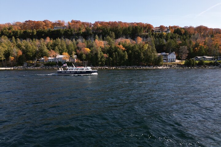 Strawberry Islands Scenic Boat Tour og Historic Cottage Row