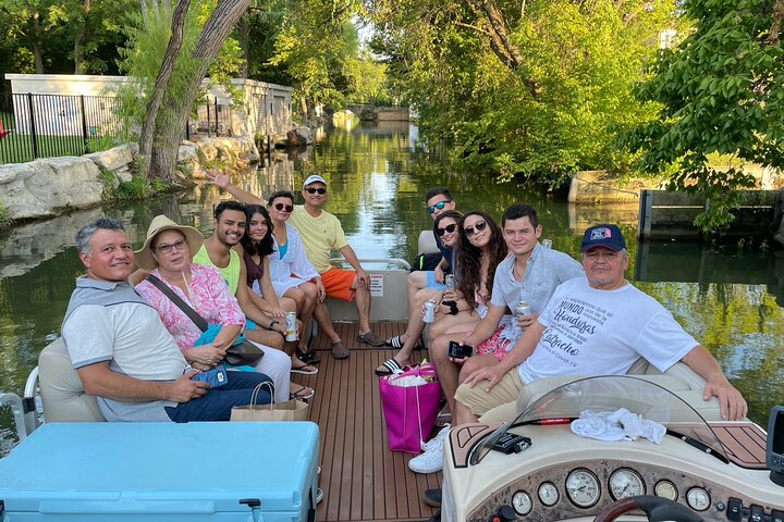 Hotell i nærheten av Lake Austin Sunset Boat Cruise