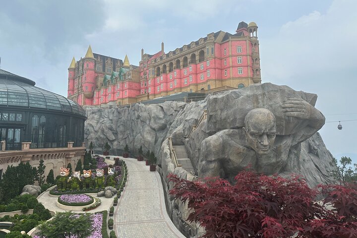 DA NANG Ba Na Hills, Golden Bridge och linbanor PRIVATTUR