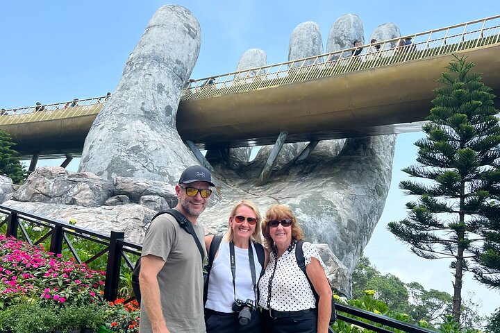 DA NANG Ba Na Hills, Golden Bridge och linbanor PRIVATTUR