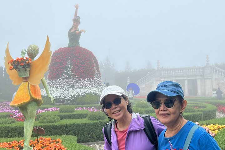 DA NANG Ba Na Hills, Golden Bridge och linbanor PRIVATTUR