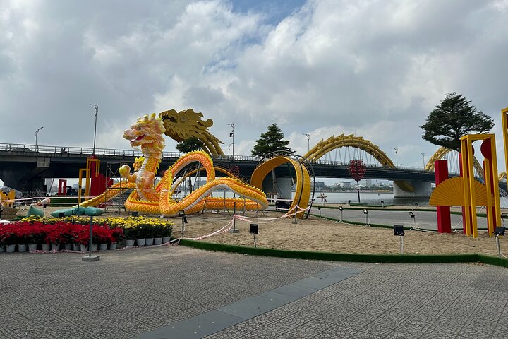 DA NANG Ba Na Hills, Golden Bridge och linbanor PRIVATTUR