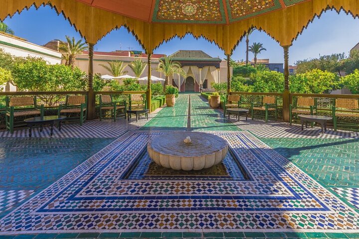 Marrakech au départ de Casablanca avec Calèche et Balade à dos de chameau