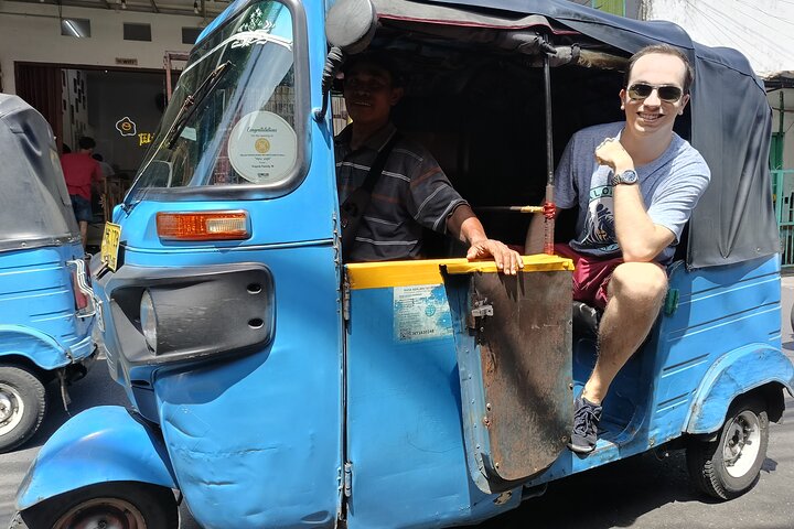 Visite guidée d'une demi-journée de Jakarta dans la ville moderne et la vieille ville