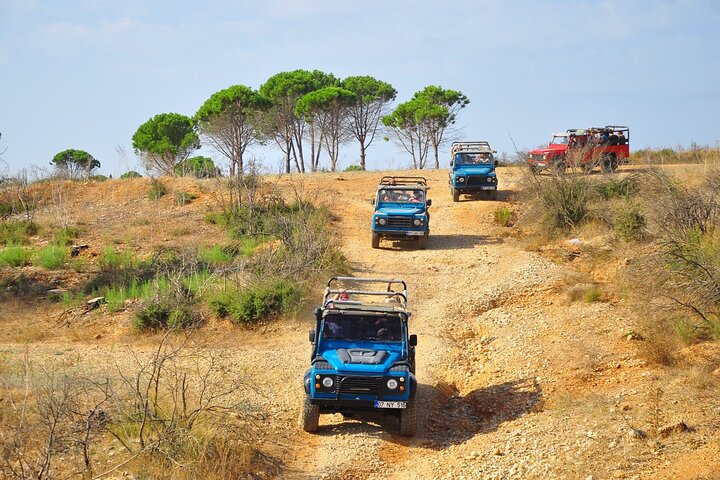 Green Canyon: zij-jeepsafari met lunch, waterval en boottocht