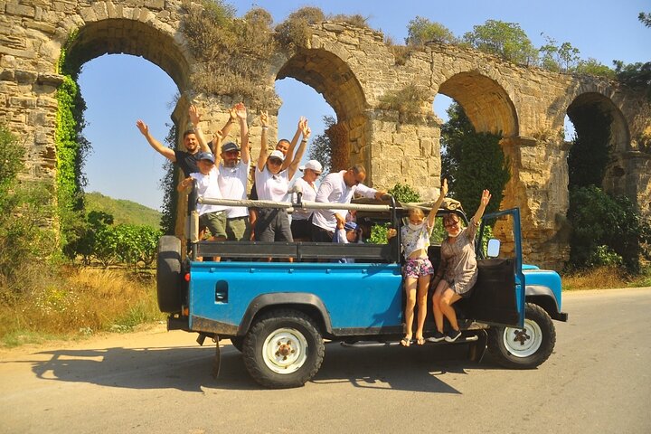 Green Canyon: zij-jeepsafari met lunch, waterval en boottocht