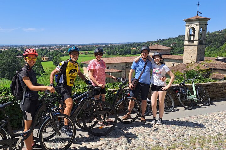 E-Bike-Tour zur Entdeckung von Bergamo und seinen Hügeln