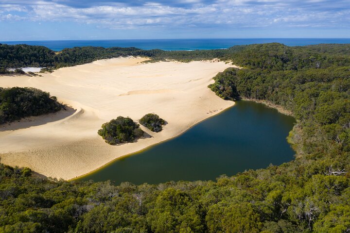 Dingos 3 jours K'Gari (Fraser Island) Tour en 4x4 en accompagnement