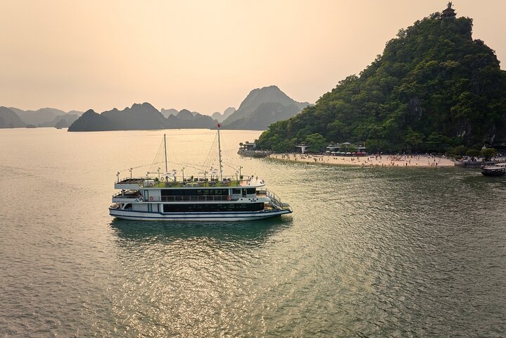 Best Seller Halong Bay 5-Star Day Cruise: Buffet, Kayak & Caves