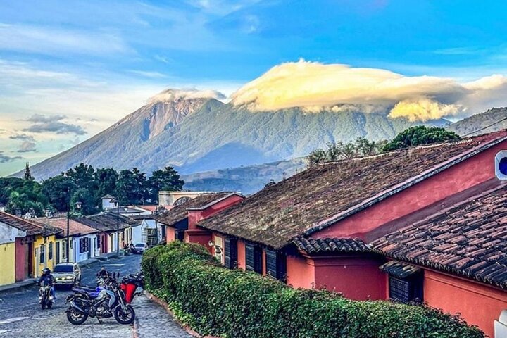 Privat transfer Fra lufthavn/Guate City til ANTIGUA eller omvendt